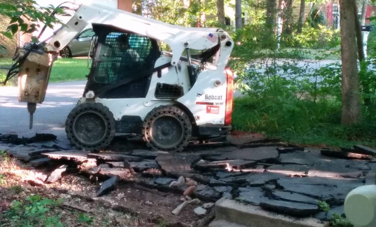 Waiting for the&nbsp;Truck